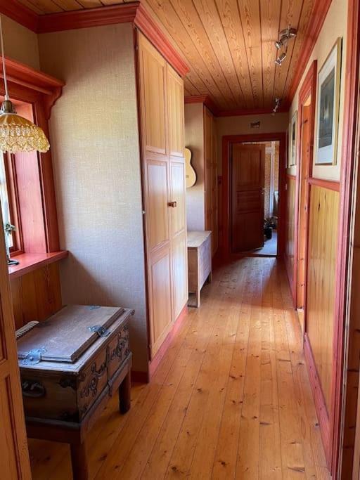 Lake Lodge Roennaes Лександ Экстерьер фото