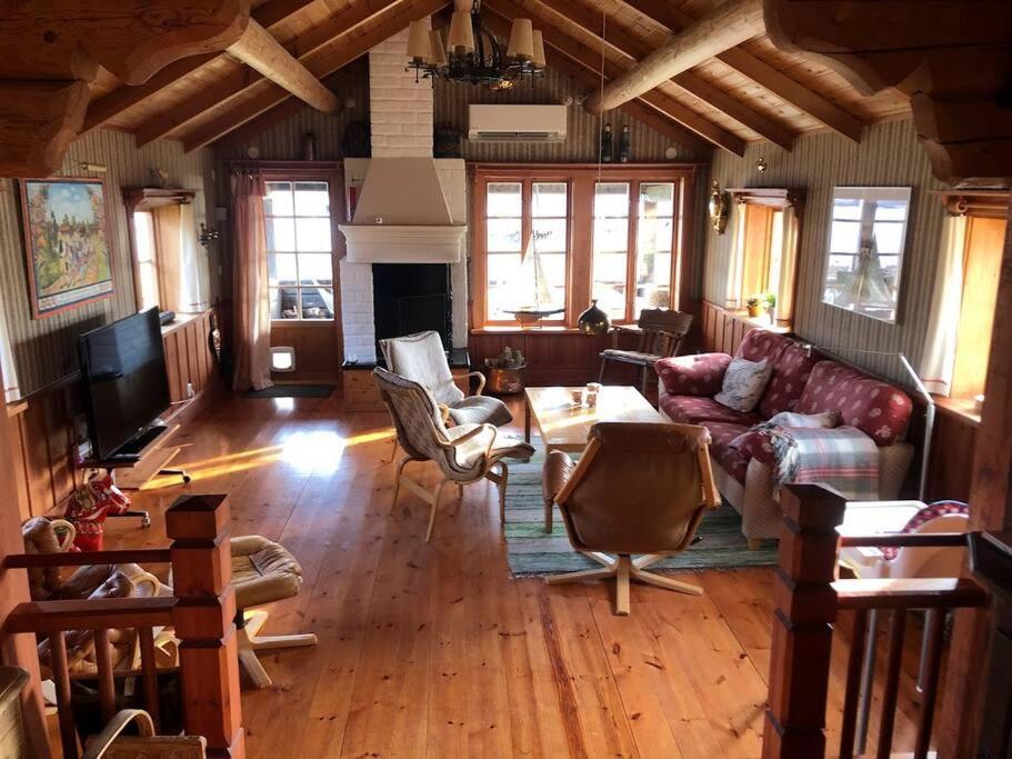 Lake Lodge Roennaes Лександ Экстерьер фото