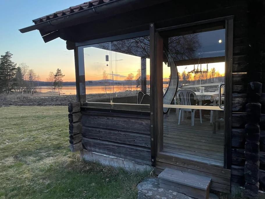 Lake Lodge Roennaes Лександ Экстерьер фото